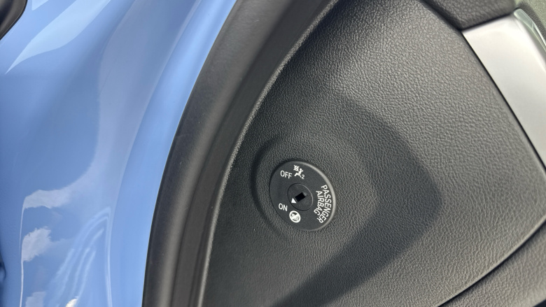 BMW 2 Series M240i xDrive 2dr Step Auto Petrol Coupe